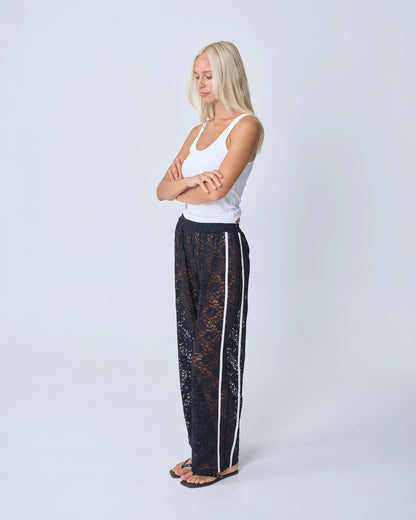 Near the Sea - Racer Pant Black Lace