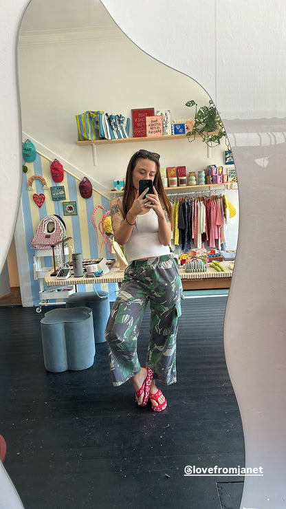 Love From Janet - Red Hibiscus Platform