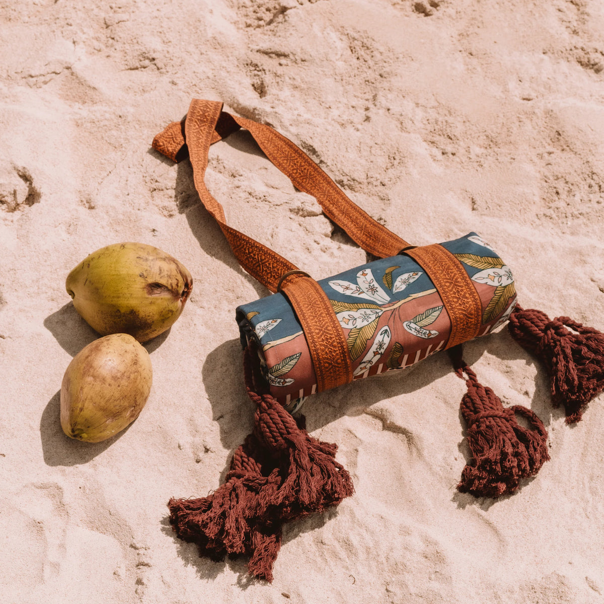 Wandering Folk - Eye of the Jungle Picnic Rug - Lagoon