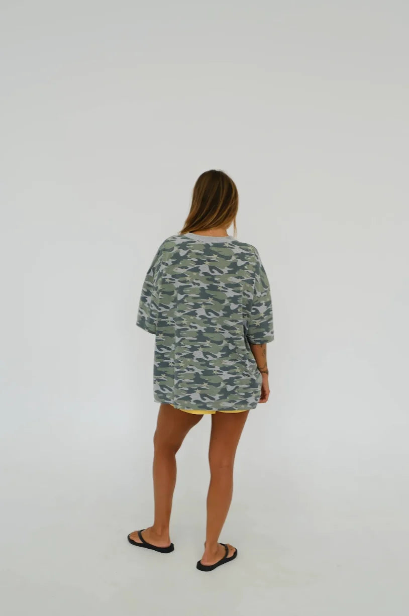 Pre-Order  - By Billie - Oversized tee - camo star