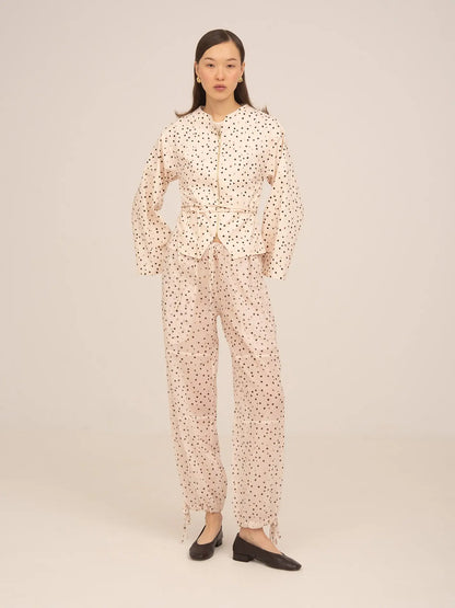 Carmen Says - Chaqueta Fuji De Lunares Crema spot top